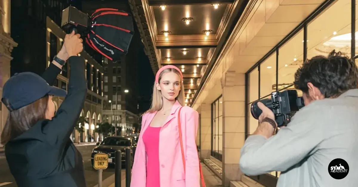 การใช้ไฟต่อเนื่องในการถ่ายภาพนิ่งนอกสถานที่-The Digital STM Company Limited