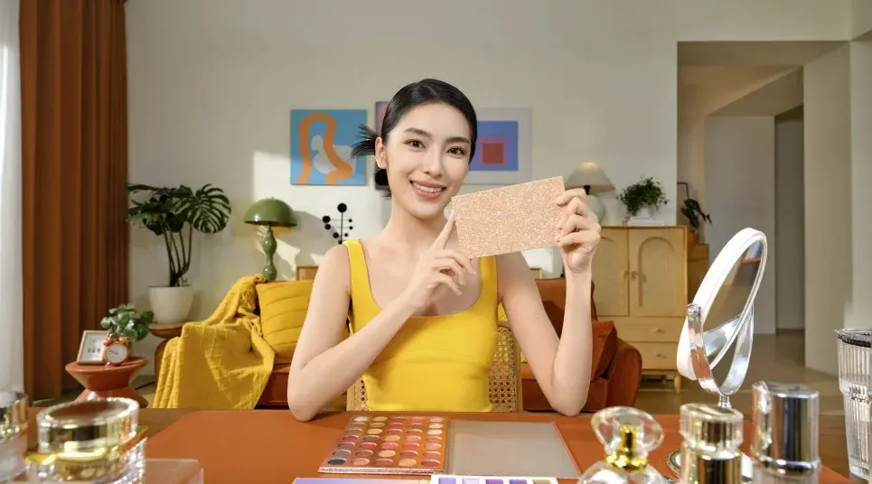 เมื่อ Webcam 4K ท้าชน Mirrorless : 5 ฟีเจอร์เด็ดใน Hollyland Lyra ที่กล้องใหญ่ไม่มีให้-The Digital STM Company Limited