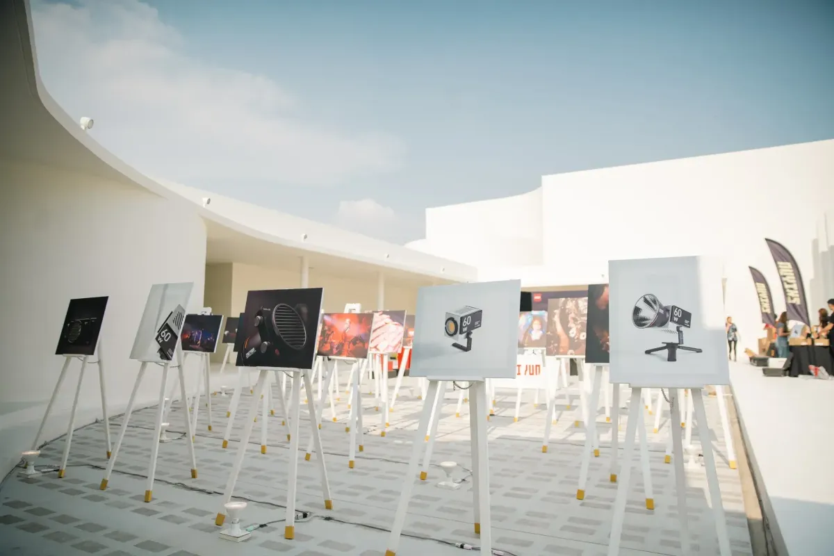 -The Digital STM Company Limited