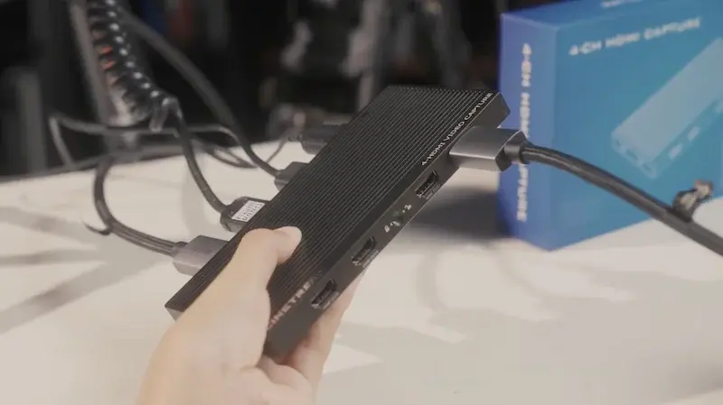 Cinetreak CT-4 - Thunderbolt ดีกว่า USB-C