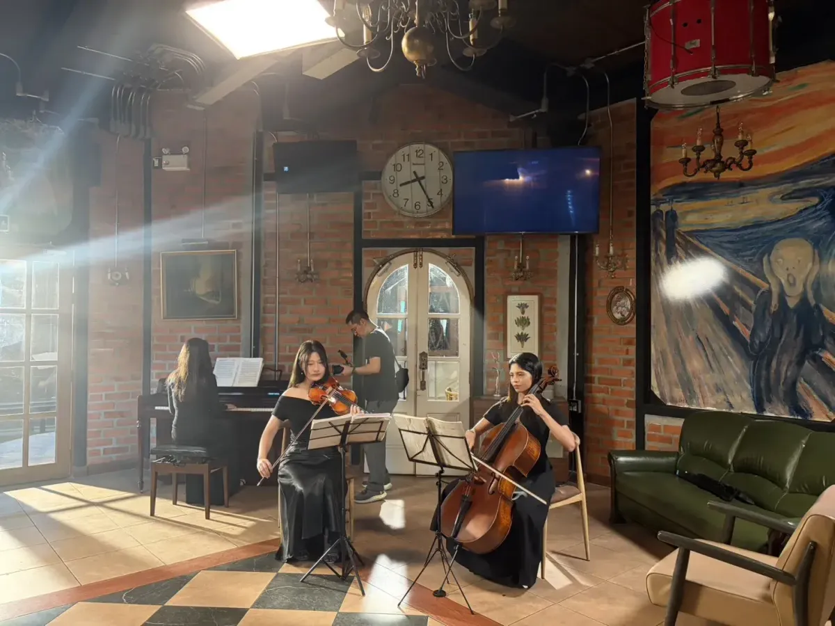 โซน Live Music ในงานเปิดตัว SONY FX5